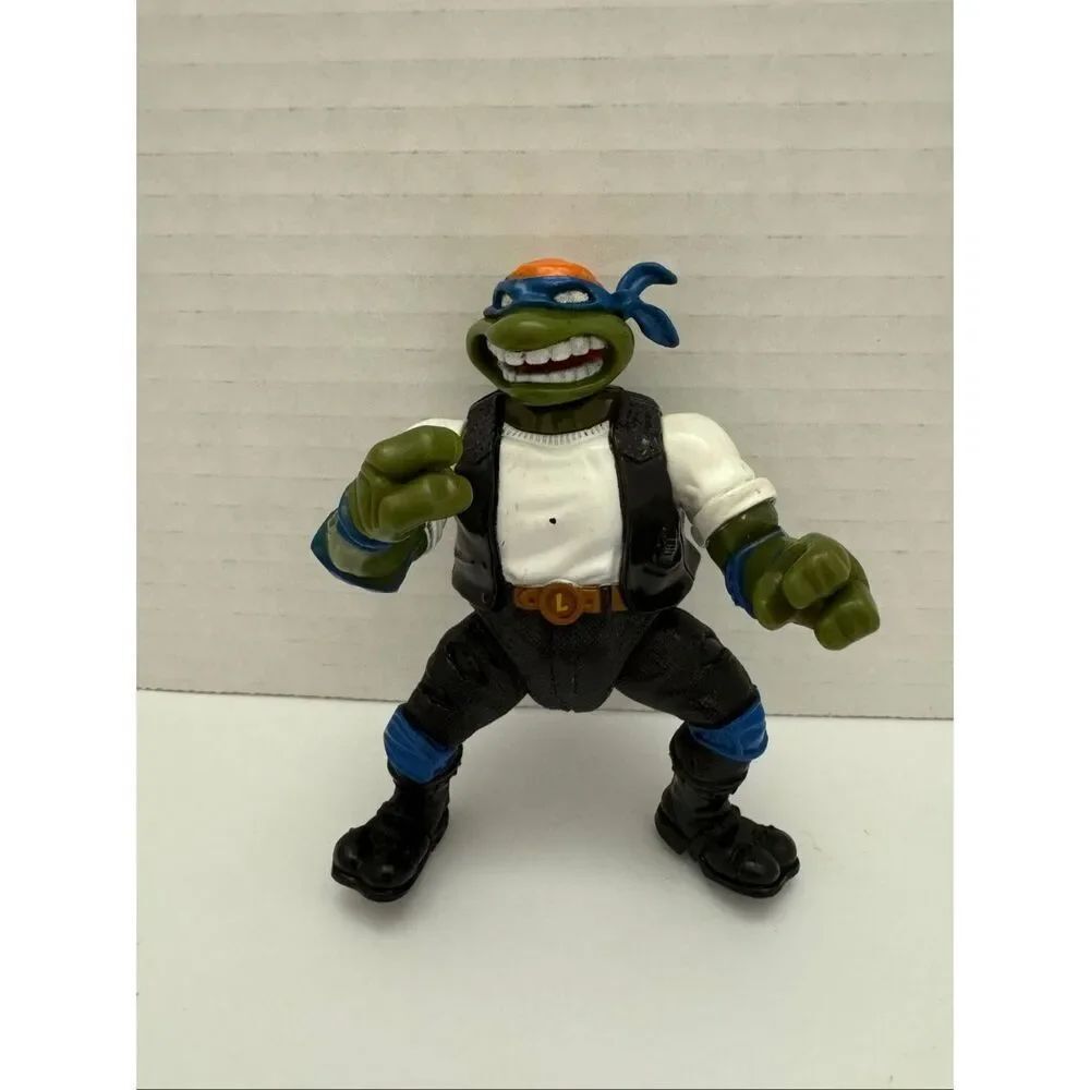 TMNT Teenage Mutant Ninja Turtles Bodacious Biker Cruisin Leo Leonardo 1994
